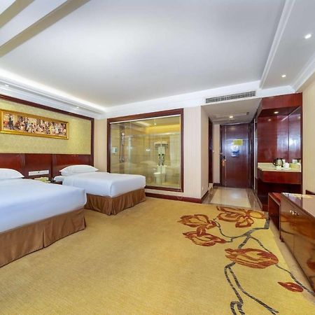 Vienna Hotel Dongguan Houjie Exhibition Center Extérieur photo
