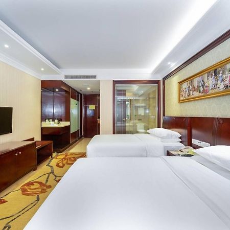 Vienna Hotel Dongguan Houjie Exhibition Center Extérieur photo