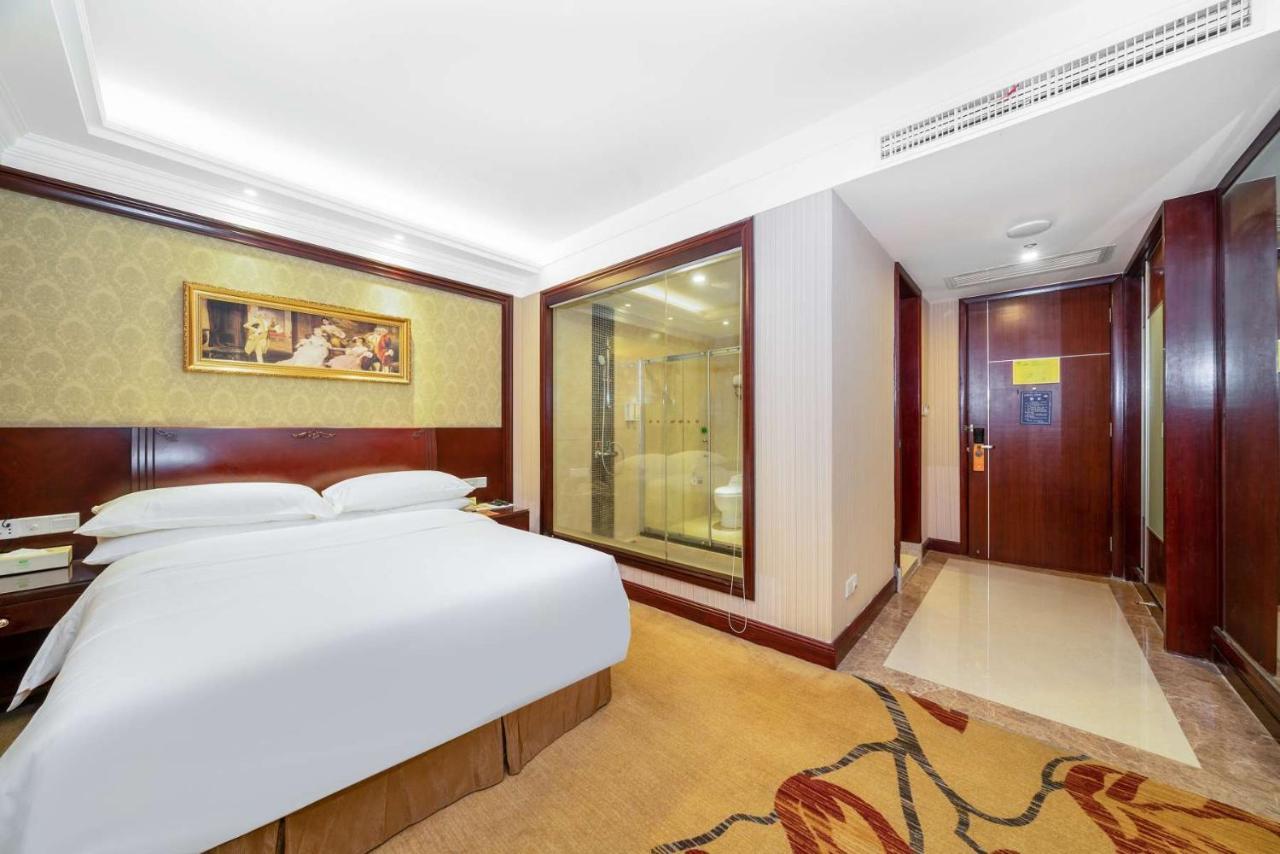 Vienna Hotel Dongguan Houjie Exhibition Center Extérieur photo