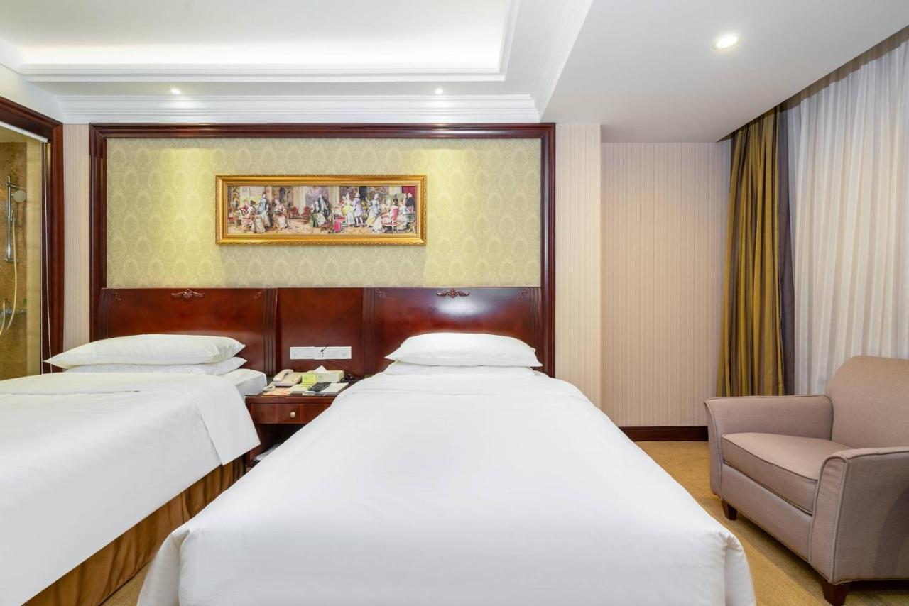 Vienna Hotel Dongguan Houjie Exhibition Center Extérieur photo